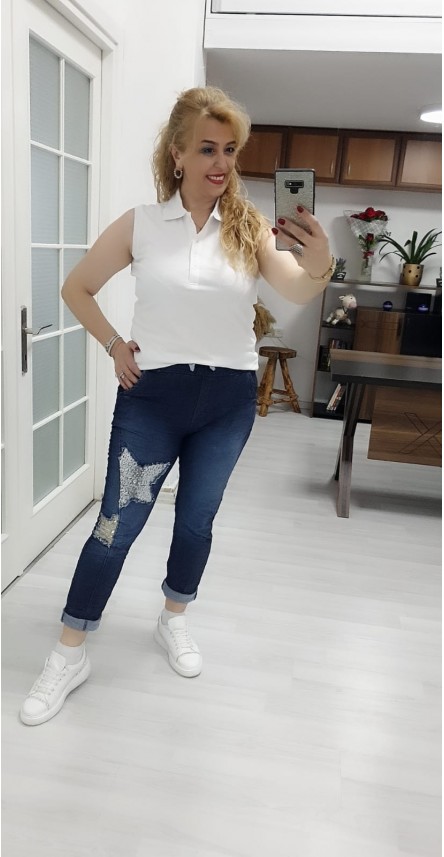 beyaz kolsuz  lacos 
